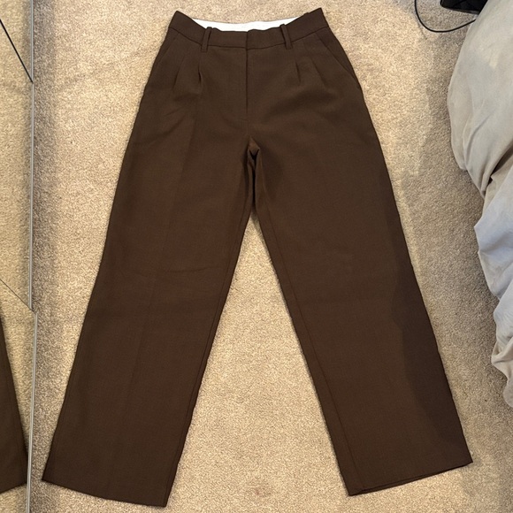 Wilfred The Effortless Pants- Re(Essential) - Picture 2 of 4